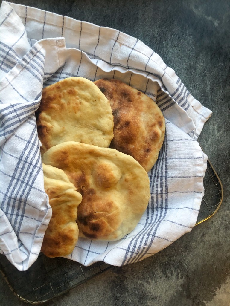 naan-leipä